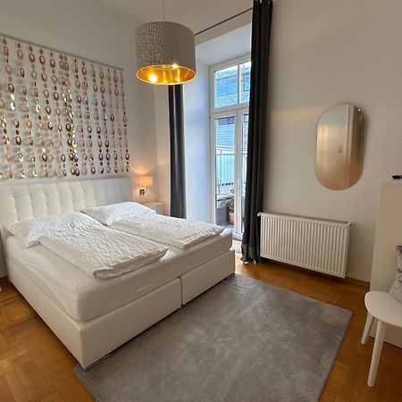 Kristall Doppelzimmer Direkt Im Zentrum, Balkon Bad Ischl Exteriör bild