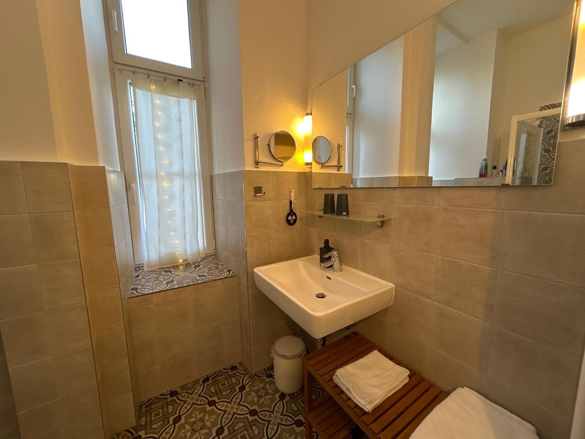 Kristall Doppelzimmer Direkt Im Zentrum, Balkon Bad Ischl Exteriör bild